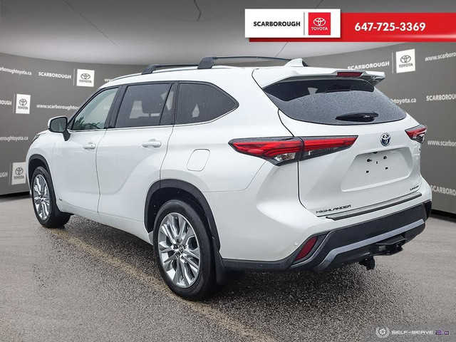 2023 Toyota Highlander Hybrid Limited AWD | Leather | Sunroof |  in Cars & Trucks in City of Toronto - Image 4