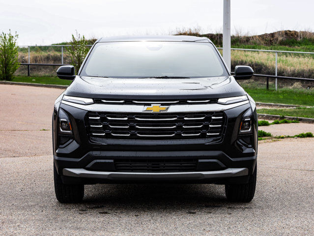 2025 Chevrolet Equinox FWD LT in Cars & Trucks in Strathcona County - Image 3
