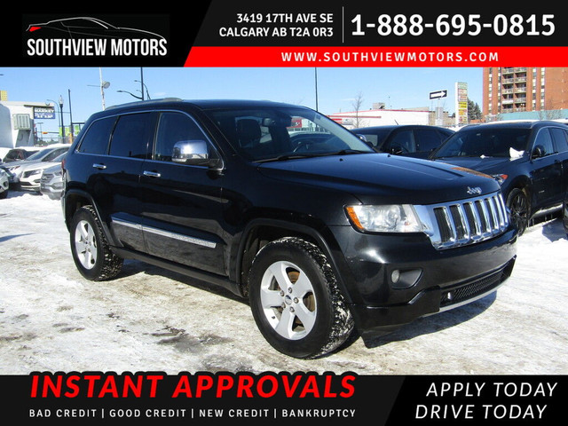  2012 Jeep Grand Cherokee LIMITED 4WD V6 3.6L NAV/B.CAM/ROOF/LEA in Cars & Trucks in Calgary