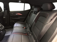 Chevrolet Equinox EV RS 2025 L'Electrique Redefini avec Style Disponible bientot chez Desmeules Chry... (image 8)