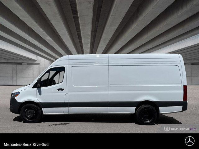 2025 Mercedes-Benz Sprinter 3500 170 Wheelbase High Roof RWD in Cars & Trucks in Longueuil / South Shore - Image 2