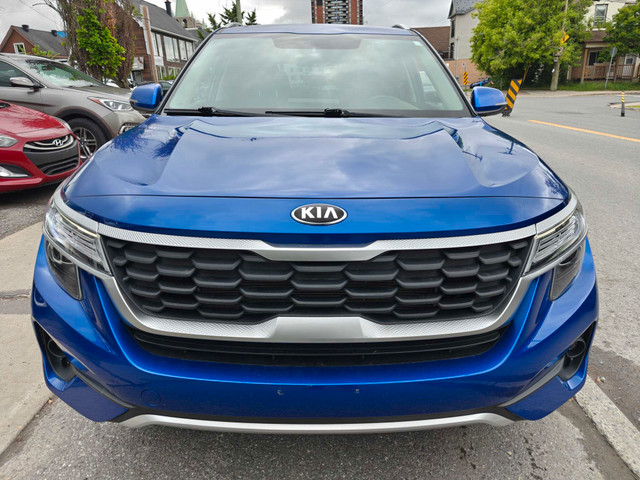 2021 Kia Seltos LX LOW KMS!, AWD, EXTRA CLEAN INSIDE AND OUT! in Cars & Trucks in Ottawa - Image 3
