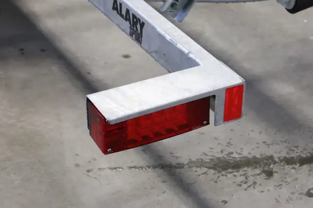 2024 Maxi-Roule REMORQUE POUR MOTOMARINE WC1500 (JET MASTER 1500 in Cargo & Utility Trailers in Laurentides - Image 9