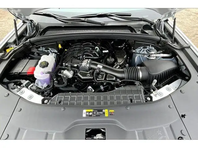 2025 Jeep Grand Cherokee L Limited in Cars & Trucks in Mississauga / Peel Region - Image 12