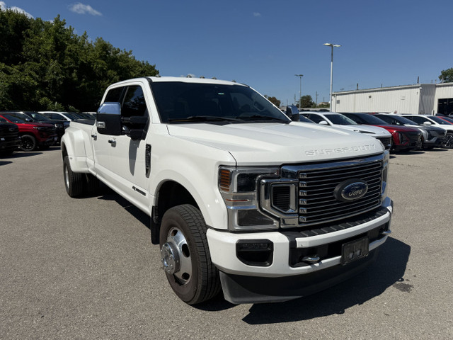2020 Ford Super Duty F-350 DRW Platinum dually in Cars & Trucks in London