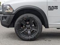 This Ram 1500 Classic has a durable Regular Unleaded V-6 3.6 L/220 engine powering this Automatic tr... (image 8)