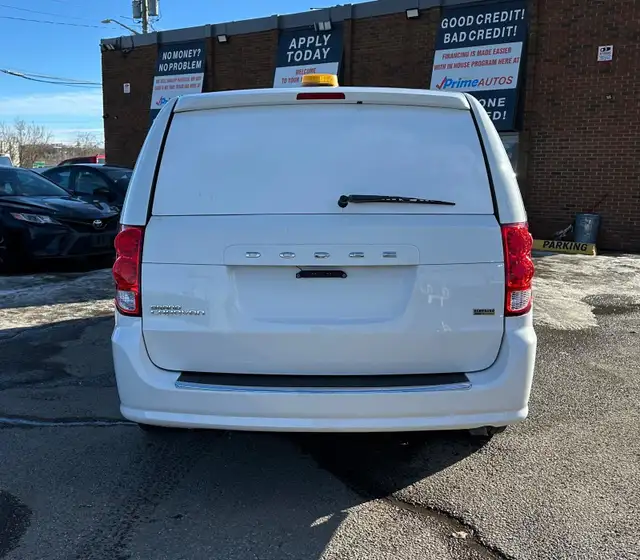 2016 Dodge Grand Caravan SE, Gas & Propane Cargo Van - Low Kms in Cars & Trucks in Calgary - Image 6