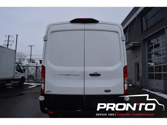 2024 Ford Transit Cargo Van T-250 148wb Med Roof ** WARRANTY COM63008302524035124