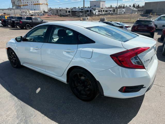 2019 Honda Civic Sedan LX in Cars & Trucks in Lethbridge - Image 4