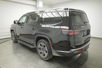 AIR SUSPENSION, NAVIGATION SYSTEM, NAPPA LEATHER-FACED BUCKET SEATS, 5.7L V8 W/ETORQUE ENGINE, 8-SPE... (image 4)
