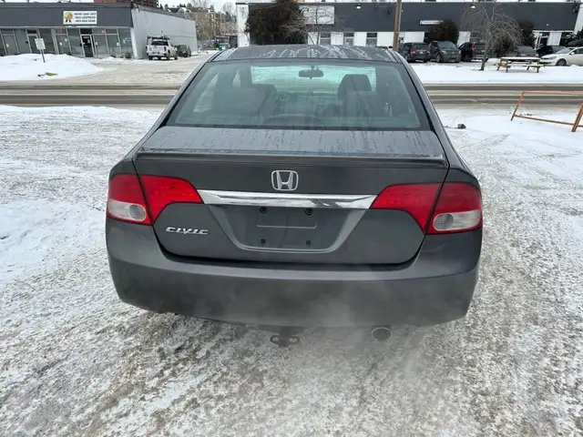 2009 Honda Civic Sdn Sport Sedan / Clean History / Low KM 141K  in Cars & Trucks in Calgary - Image 8