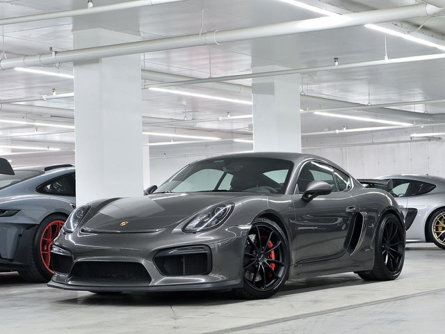 2016 Porsche Cayman GT4 / Carbon Bucket Seats / Sport Chrono / M in Cars & Trucks in Longueuil / South Shore