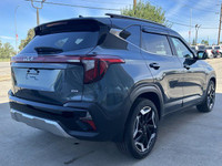 This Kia Seltos delivers a Intercooled Turbo Regular Unleaded I-4 1.6 L/98 engine powering this Auto... (image 4)