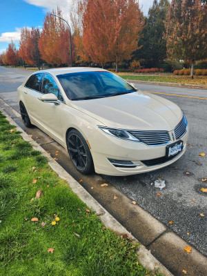 2015 Lincoln MKZ Reserve