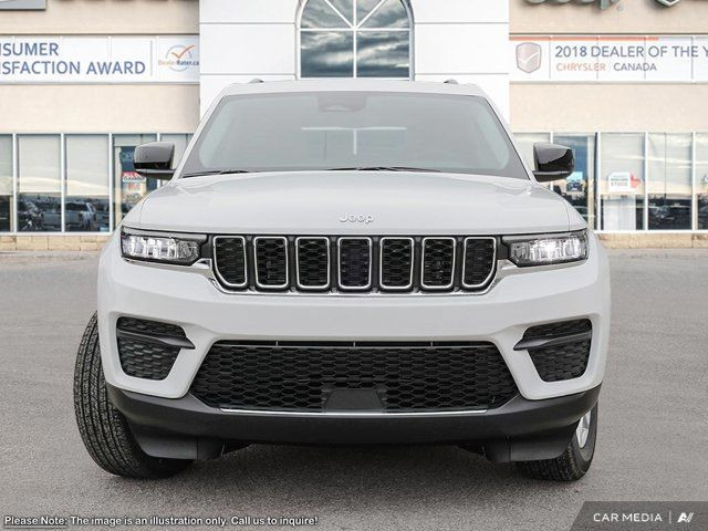 2025 Jeep Grand Cherokee Laredo in Cars & Trucks in Grande Prairie - Image 2