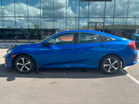 2018 HONDA CIVIC LX | MANUAL TRANSMISSION | ONE OWNER | REMOTE START FEATURES INCLUDE: - Straight dr... (image 2)