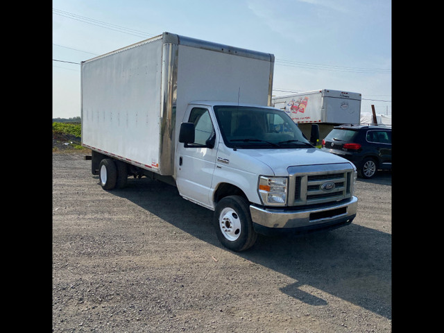 2012 Ford E 450 in Cars & Trucks in Longueuil / South Shore