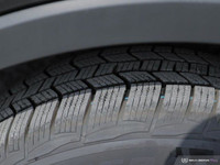 * 8-speed automatic transmission with Tiptronic 4MOTION * Cruise control * Electronic Stability Cont... (image 9)