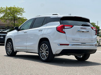 Built in navigation, sunroof, ventilated front seats, leather appointed seating, hands free lift-gat... (image 2)
