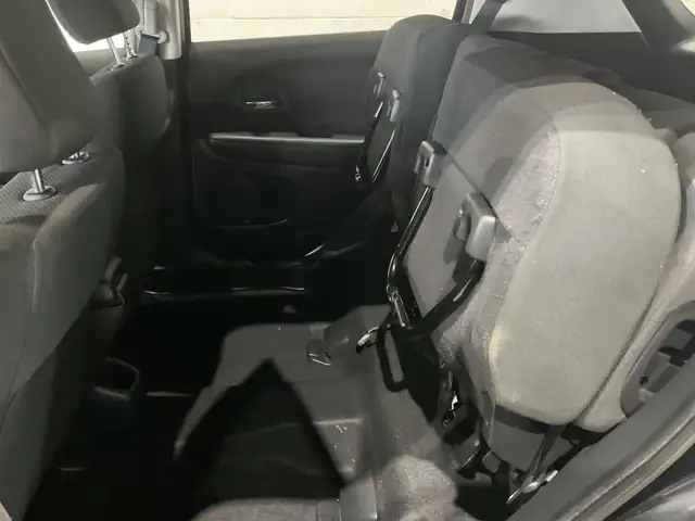 Honda HR-V LX 2RM CVT 2018 à vendre in Cars & Trucks in Laval / North Shore - Image 21