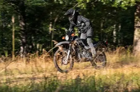 2025 Yamaha XT250 in Street, Cruisers & Choppers in St. Albert - Image 10