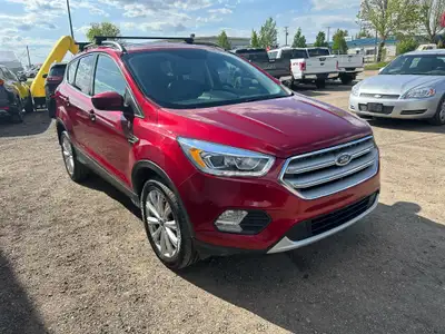 2019 Ford Escape SEL 4WD Leather! - Pano Roof!