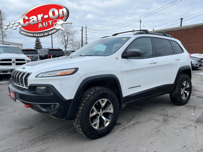  2015 Jeep Cherokee TRAILHAWK V6 4x4 | PANO ROOF | LEATHER | RMT