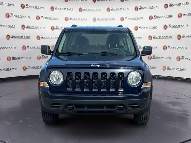 2012 Jeep Patriot 4WD 4dr Sport in Cars & Trucks in Calgary - Image 11