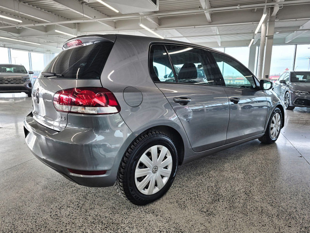 2011 Volkswagen Golf Comfortline * A/C * automatique Propre in Cars & Trucks in Laval / North Shore - Image 4