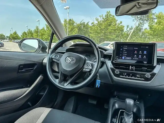 2023 Toyota Corolla LE in Cars & Trucks in Ottawa - Image 12