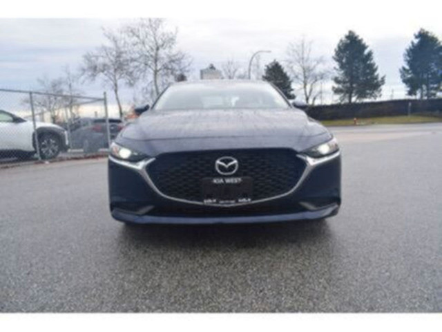 2022 Mazda Mazda3 GX in Cars & Trucks in Burnaby/New Westminster - Image 2