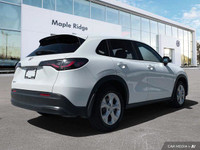 This Honda HR-V delivers a Regular Unleaded I-4 2.0 L/122 engine powering this Variable transmission... (image 4)