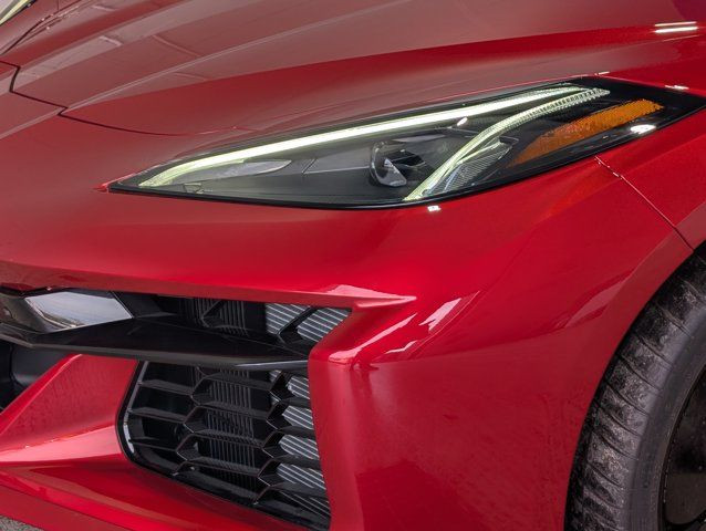 2025 Chevrolet Corvette 3LZ- 6.2L DI V8 Engine - Convertible Top in Cars & Trucks in Barrie - Image 2