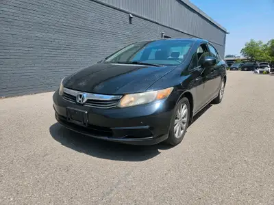 runs and drives perfect safety is extra no accident leather seats sunroof navigation fully loaded