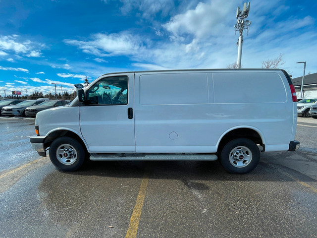 2020 GMC Savana 2500 Work Van Smart Device Integration, Rear... in Cars & Trucks in Calgary - Image 2