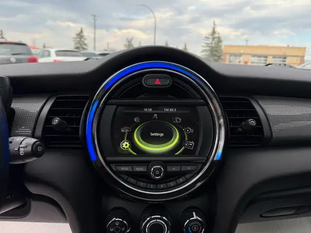 2017 MINI Cooper Hardtop ONE OWNER/ONLY 48185 KM! CERTIFIED! dans Autos et camions dans Calgary - Image 22