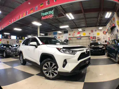 SUV ....... XLE PREMIUM WITH LEATHER INTERIOR AND NAVIGATION SYSTEM ......... 2.5 LITER 4-CYLINDER E...