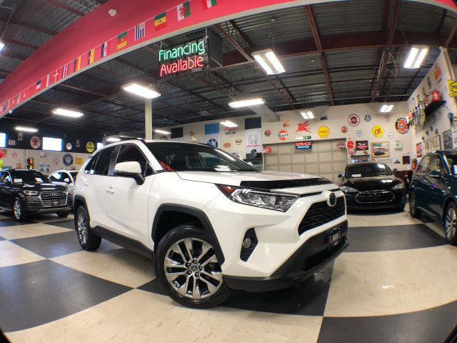 2020 Toyota RAV4 XLE AWD LEATHER P/SUNROOF L/ASSIST B/SPOT CAMER in Cars & Trucks in City of Toronto