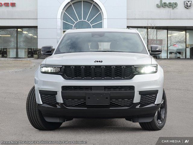 2025 Jeep Grand Cherokee L Altitude in Cars & Trucks in Calgary - Image 2