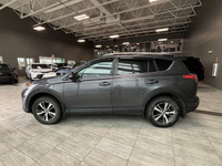 All Wheel Drive,Power Steering,Traction Control,Power Mirror(s),Tires - Rear All-Season,4-Wheel Disc... (image 5)
