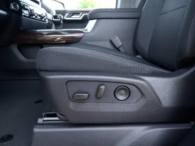 2025 GMC Sierra 1500 in Cars & Trucks in Kamloops - Image 20