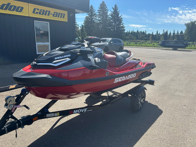 2024 Sea-Doo RXT®-X® 325 Fiery Red Premium in Personal Watercraft in Medicine Hat - Image 3