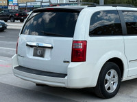 JUST ARRIVED! DON'T MISS OUT ON THIS!! NO ACCIDENTS! ONE OWNER! DEALER SERVICED! CLEAN TITLE, CARFAX... (image 7)