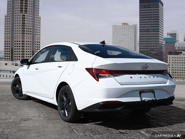 2022 Hyundai Elantra Preferred | No Accidents | Apple CarPlay in Cars & Trucks in Calgary - Image 3