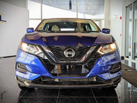 Comes equipped with: Power Mirrors, Shark fin antenna, Halogen Headlamps, Courtesy lights, LED Headl... (image 1)