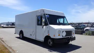 2011 Ford E-450 Step Van $16,850 + $995 Processing fee = $17,845 Total obligation before taxes GET A...