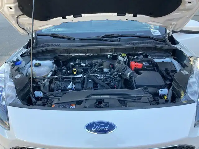2021 Ford Escape Titanium in Cars & Trucks in Hamilton - Image 28