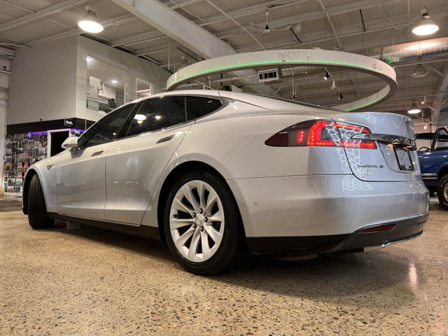 2015 TESLA MODEL S 85D - AWD 450+ KM RANGE ADVANCED AUTO PILOT in Cars & Trucks in Winnipeg - Image 3