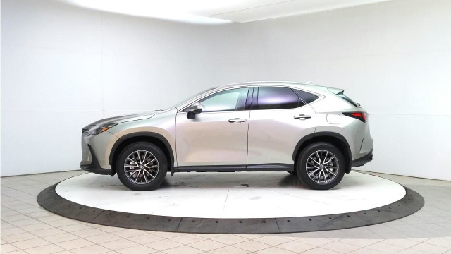 2025 Lexus NX 350h in Cars & Trucks in Lethbridge - Image 2