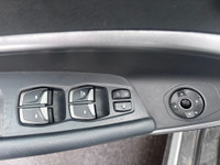 WE ARE OPEN 7 DAYS A WEEK !! BEST ON GAS ONLY 4 CYLINDERS ENGINE CHEAP ON INSURANCE EXTENDED WARRANT... (image 3)